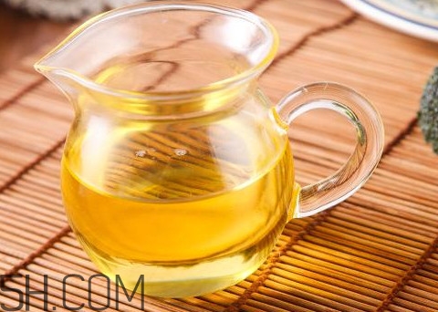 調(diào)和油是什么油？調(diào)和油和花生油哪個(gè)好