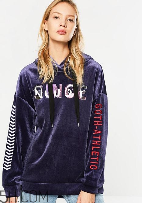 ca的衣服貴嗎？ca衣服什么價位？