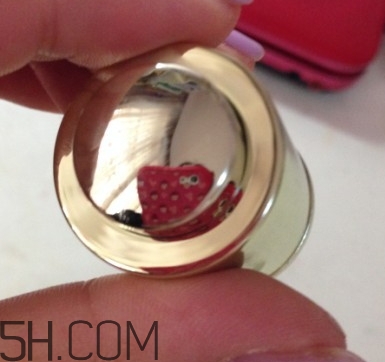 百雀羚精華液多少錢？百雀羚精華液好用嗎？