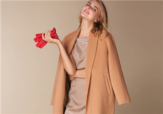 羊毛大衣能淋雨嗎？羊毛大衣可以暴曬嗎？