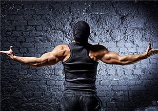 背闊肌怎么練？背闊肌怎么找感覺？