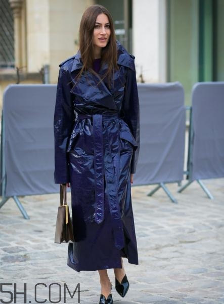 肩窄的女生穿什么大衣？適合肩窄女生的大衣款式