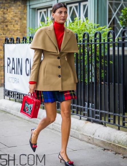 肩窄的女生冬天怎么穿？肩窄的女生冬天穿搭技巧