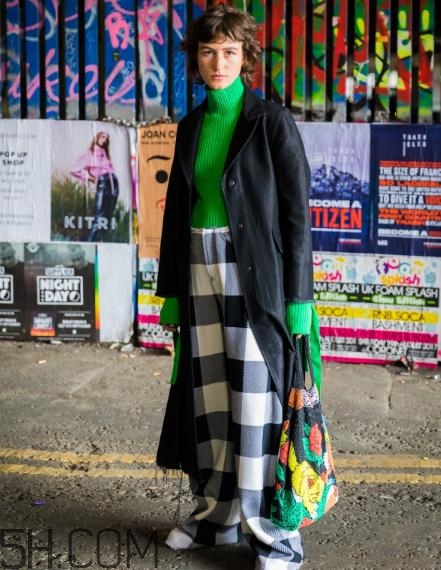 梨形身材冬天怎么穿？梨形身材冬季穿衣搭配