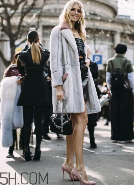 中長款皮草怎么搭配？中長款皮草搭配圖片