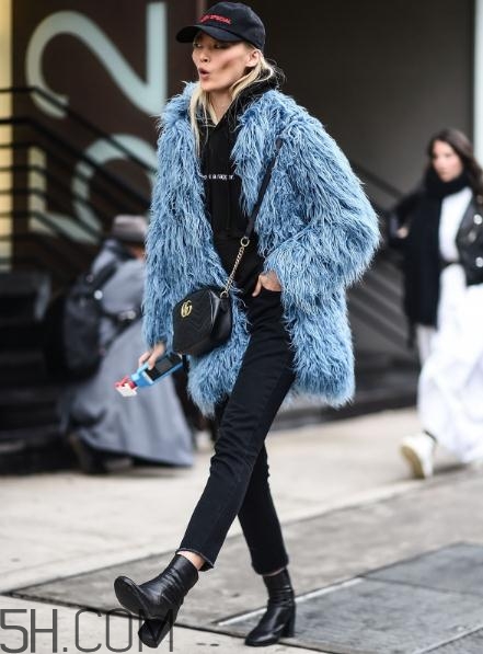 中長款皮草怎么搭配？中長款皮草搭配圖片