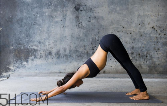 練瑜伽開(kāi)空調(diào)有什么壞處？練瑜伽不出汗能減肥嗎？