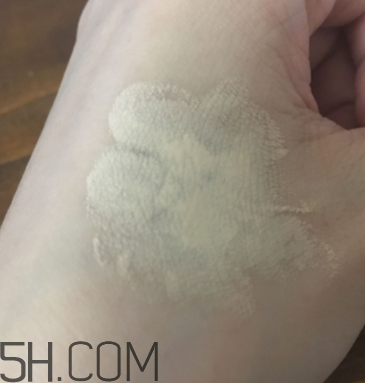 歐珀萊輕盈倍潤(rùn)粉底液怎么樣_好用嗎 歐珀萊輕盈倍潤(rùn)粉底液怎么樣_好用嗎