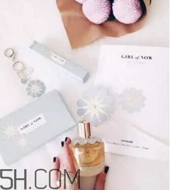 elie saab girl of now香水怎么樣？girl of now香水好聞嗎