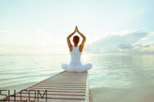 瑜伽可以消除蝴蝶臂嗎？瑜伽墊的護(hù)理和清洗