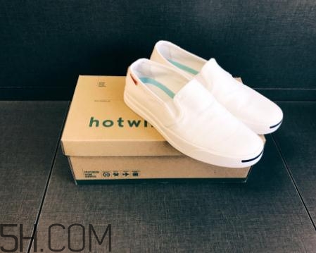 熱風(fēng)的鞋子偏大嗎？熱風(fēng)的鞋碼數(shù)差別大嗎？