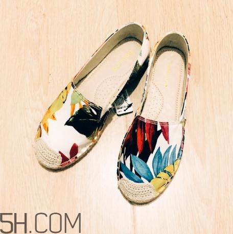 熱風(fēng)的鞋子保修嗎？熱風(fēng)的鞋可以退換嗎？