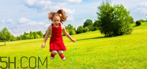 跳繩會傷膝蓋嗎？怎樣跳繩不傷膝蓋？