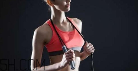 跳繩會傷膝蓋嗎？怎樣跳繩不傷膝蓋？