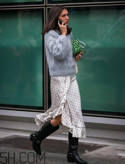 肩窄的女生穿什么毛衣好看？適合肩窄女生的毛衣款式