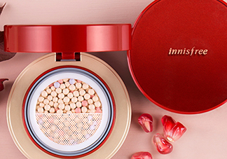 悅詩風吟石榴氣墊怎么樣？悅詩風吟紅石榴氣墊好用嗎？