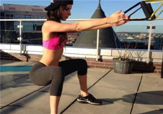 深蹲完怎么拉伸？深蹲后如何放松？