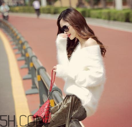 貂絨毛衣扎人嗎？貂絨毛衣扎人怎么辦？