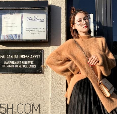 貂絨毛衣會(huì)不會(huì)縮水？貂絨毛衣縮水怎么辦？