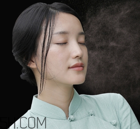 百雀羚保濕噴霧怎么樣？百雀羚保濕噴霧多少錢