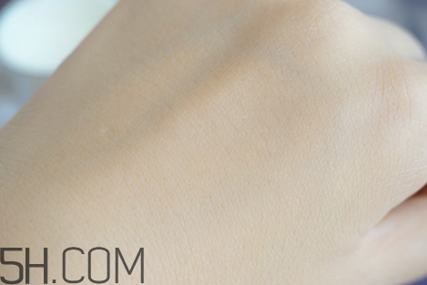 歐珀萊輕盈倍潤(rùn)粉底霜怎么樣?好用嗎? 歐珀萊輕盈倍潤(rùn)粉底霜怎么樣?好用嗎?