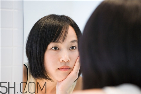 青春痘需要用藥嗎？青春痘需要治療嗎？