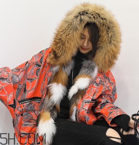 獺兔毛皮草掉毛嗎？獺兔毛皮草掉毛怎么辦？