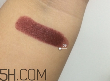 豬肝色是什么顏色？豬肝色口紅試色