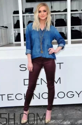 豬肝色配什么顏色好看？豬肝色大衣怎么搭配