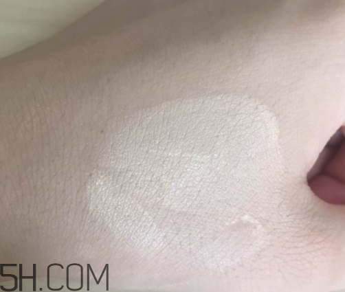 初之印修容氣墊CC霜怎么樣？多少錢？