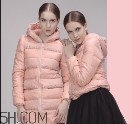 裸粉色搭配什么衣服？裸粉色大衣怎么搭配