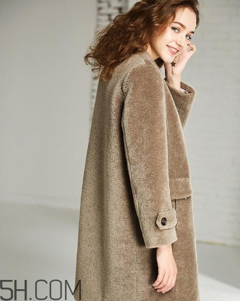 羊剪絨大衣起球嗎？羊剪絨大衣起球怎么辦？