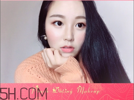 蜜桃約會妝怎么畫_橘色約會妝容教程 蜜桃約會妝怎么畫_橘色約會妝容教程
