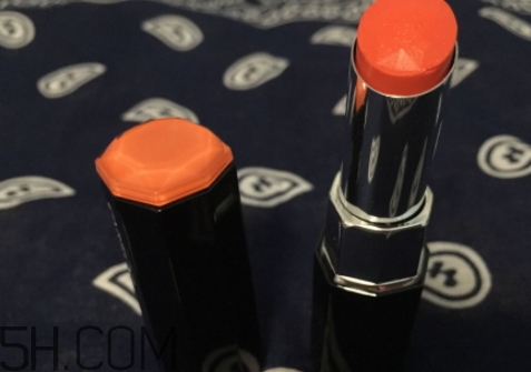 卡姿蘭和美寶蓮口紅哪個(gè)好？卡姿蘭和美寶蓮口紅對比