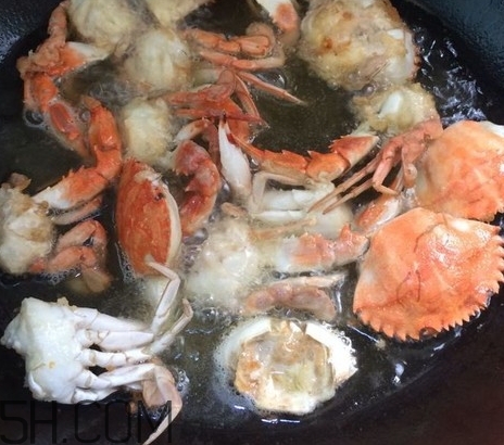 花蓋蟹和梭子蟹哪個(gè)好吃？花蓋蟹和梭子蟹區(qū)別