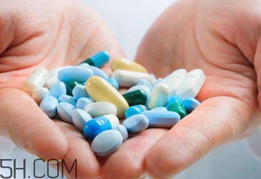 早餐前吃藥好還是早餐后吃藥好? 早餐前吃藥好還是早餐后吃藥好?