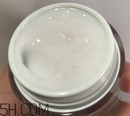 歐珀萊潤(rùn)顏水肌霜怎么樣_好用嗎 歐珀萊潤(rùn)顏水肌霜怎么樣_好用嗎