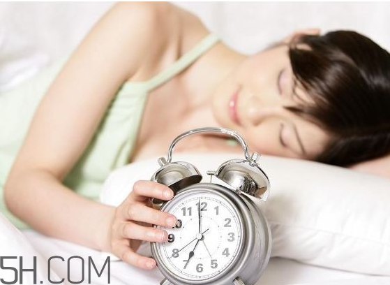 失眠的癥狀有哪些？經(jīng)常運(yùn)動(dòng)后失眠會(huì)怎樣？