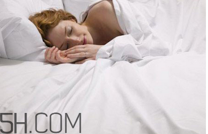 睡眠不好的危害有哪些？晚上如何快速入睡？