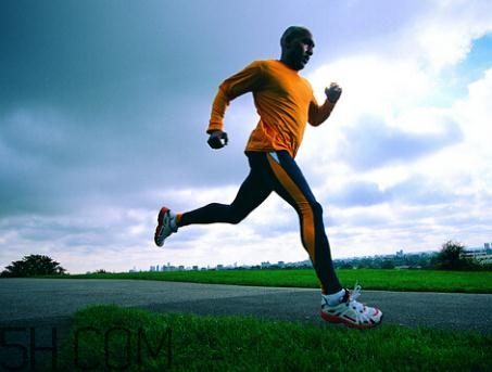 健身能喝酒嗎？健身能抽煙嗎？