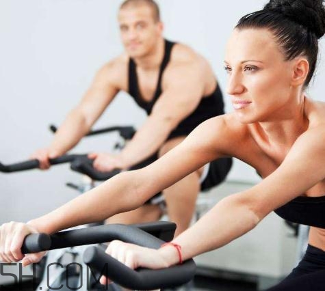 健身喝酒能流失肌肉嗎？健身喝酒能減肥嗎？