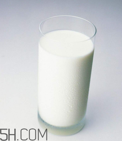 常見的六種牛奶有哪些？牛奶的致命喝法