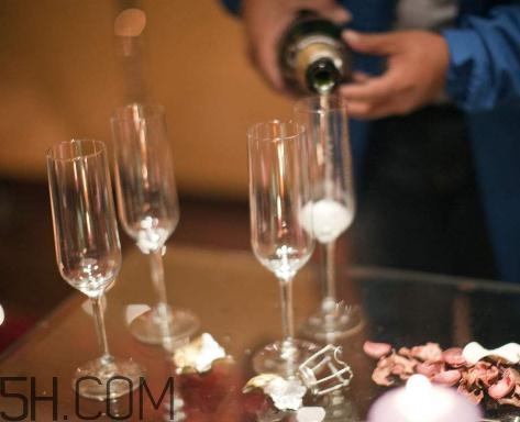 喝酒會影響視力嗎？喝酒會影響智商嗎？