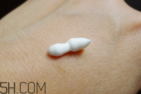 liz earle是什么牌子？liz earle是哪個(gè)國(guó)家的