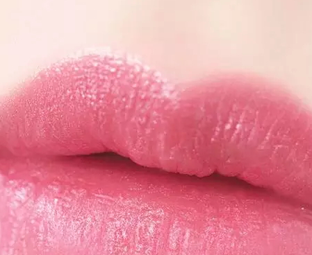 wet n wild濕又野口紅真人試色 wet n wild濕又野口紅真人試色