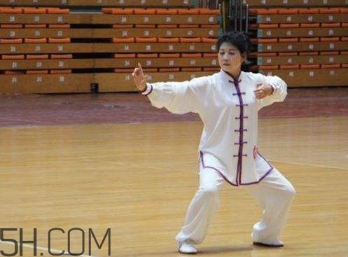 八段錦能治什么??？太極拳八段錦五禽戲哪一種最好
