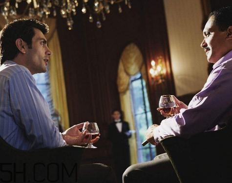 喝酒對前列腺有影響嗎？喝酒前列腺發(fā)炎怎么辦？