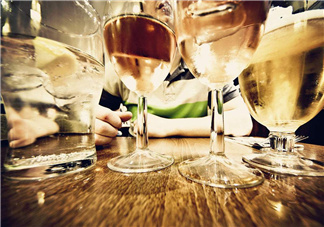 喝酒會影響視力嗎？喝酒會影響智商嗎？