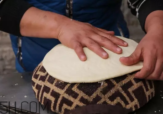 新疆的馕吃了長胖嗎？馕是怎么做的