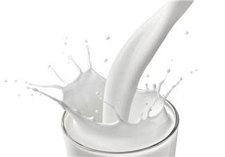 牛奶和什么水果一起吃？牛奶保質(zhì)期一般多久？